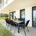 Karolina Lakefront With Private Garden &