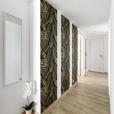 Karolina Lakefront With Private Garden Apartment *